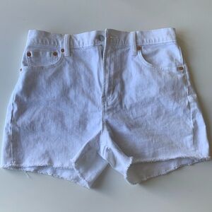 White denim gap shorts high rise size 8